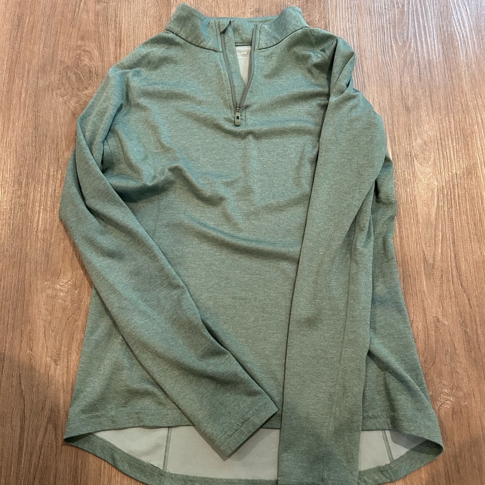 Women's Green Long Sleeve Top